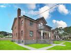 19314 Salerno Ave, Hollis, NY 11423