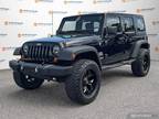 2014 Jeep Wrangler Unlimited Sport - Removable Roof / 4WD / Cruise Control / AUX