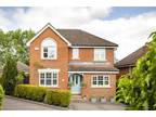 4 bedroom in Berkhamsted Hertfordshire HP4