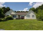 350 hearthstone ln Felton, DE