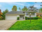 361 Old Courthouse Rd, Manhasset Hills, NY 11040