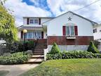 287 Anchor Ave, Oceanside, NY 11572