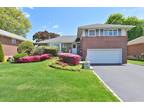 15 clearland rd Syosset, NY