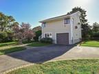 3510 Centerview Ave, Wantagh, NY 11793