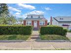 635 Vernon Ave, East Meadow, NY 11554