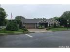190 Voorhis Ave, Rockville Centre, NY 11570