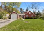 40 Niles Hill Rd, New London, CT 06320