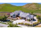 2135 Lost Canyons Dr, Simi Valley, CA 93065