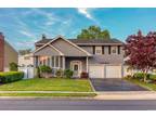 3043 Hewlett Ave, Merrick, NY 11566