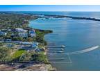 133 W Bay St #2, Osprey, FL 34229