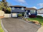 2888 Holiday Ct, North Bellmore, NY 11710