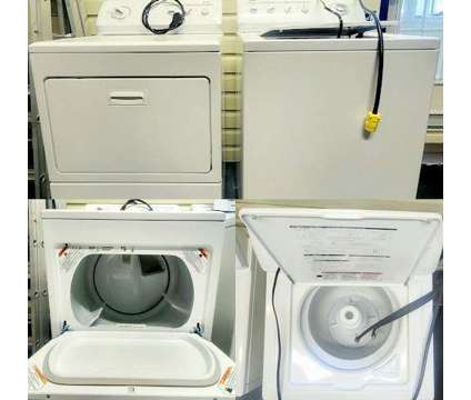 Kenmore Washer &amp; Dryer Set for Sale! ~ Excellent Condition! is a Used White Washing Machines for Sale in Wetaskiwin AB