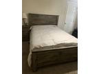 queen bedroom set furniture Farmhouse used - Opportunity!