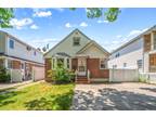 85-28 258th St, Floral Park, NY 11001