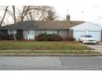 2052 Pine St, Baldwin, NY 11510