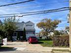 567 Riverside Blvd, Long Beach, NY 11561