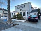 55 Inwood Ave, Point Lookout, NY 11569