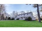 38 Meadowood Ln, Brookville, NY 11545