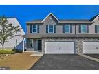 657 Sipos Dr, Northampton Township, PA 18067