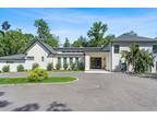 745 Bryant Ave, Roslyn, NY 11576