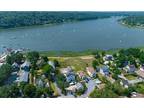 34 Quincy Ave, Bayville, NY 11709