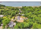 41 Cornwells Beach Rd, Sands Point, NY 11050