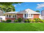 325 Maple Ave, East Meadow, NY 11554
