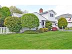 43 Gary Rd, Syosset, NY 11791