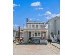 20 Pine Ln, Bayville, NY 11709