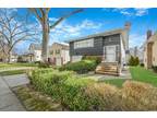 70 Brooklyn Ave, Valley Stream, NY 11581