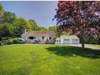 40 Rolling Ridge Rd, Orange, CT 06477