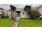 1042 73rd Ave, Oakland, CA 94621