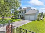 221 Hopwood Rd, Collegeville, PA 19426