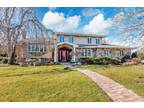 32 Bayberry Rd, Lawrence, NY 11559
