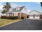 2089 7th St, East Meadow, NY 11554