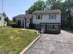 2487 W Helms Manor, Upper Chichester, PA 19061
