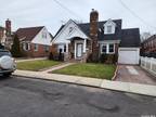 116-69 233rd St, Cambria Heights, NY 11411