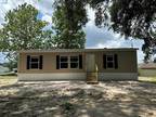 1632 NE 162nd St, Citra, FL 32113