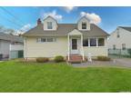 25 Lancaster Pl, Hempstead, NY 11550