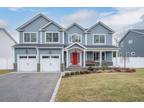 75 Joyce Rd, Plainview, NY 11803