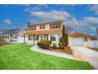 27 Cobble Ln, Levittown, NY 11756