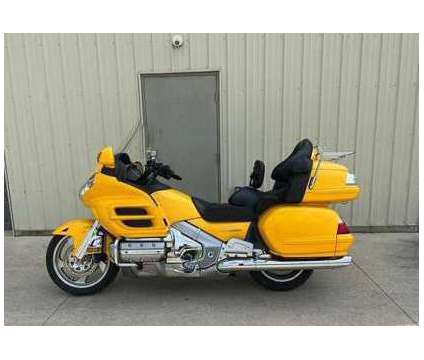 2010 Honda H Gold Wing Trike 1800 is a 2010 Honda H Motorcycles Trike in Baltimore MD