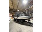 2023 Lund 1875 Crossover XS Boat for Sale