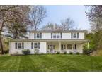 107 Barclay Dr, Stamford, CT 06903