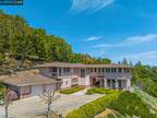 26 Ichabod Ln, Orinda, CA 94563