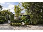 7125 Lago Dr E, Coral Gables, FL 33143