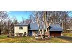 283 Oakview Drive Ext, Orange, CT 06477