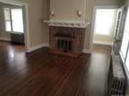 104 Euclid St W, Hartford, CT 06112