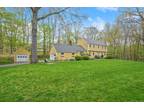 120 Old West Mountain Rd, Ridgefield, CT 06877