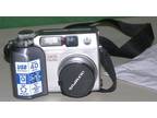 Olympus CAMEDIA C-4000 Zoom 4.0MP Digital Camera - Silver *GOOD/TESTED*